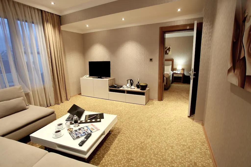 Pietra Hotel-1